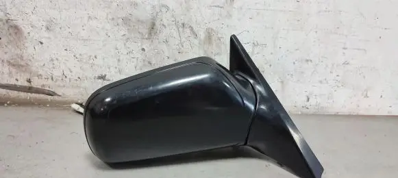 Mazda 626 Front door electric wing mirror E200734