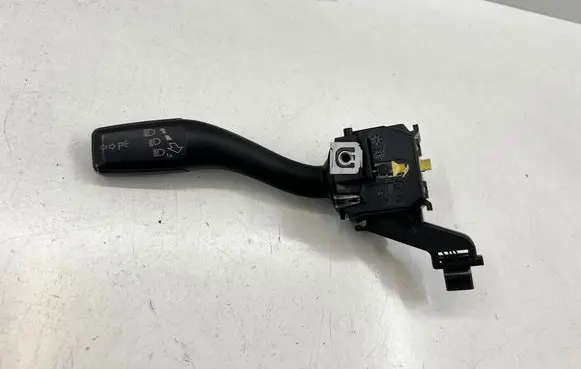 Audi TT TTS Mk2 Indicator stalk 8P0953513C 10003999 00399981215107