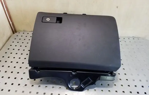 Glove box set