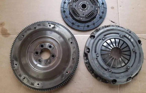 Seat Ibiza IV (6J,6P) Clutch pressure plate 