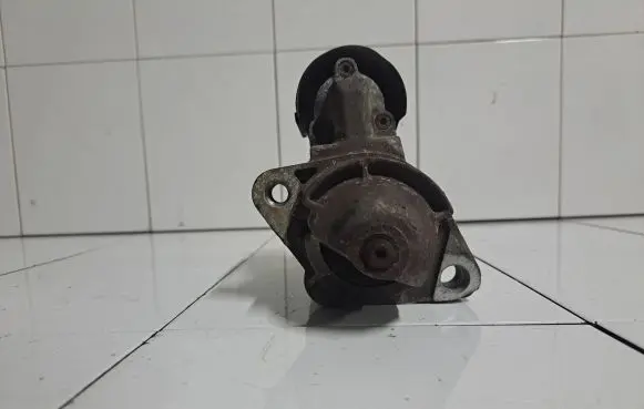 Audi A6 S6 C5 4B Starter motor 078911023D 0001108174