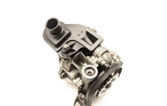 BMW 5 E60 E61 Oil pump 6244041