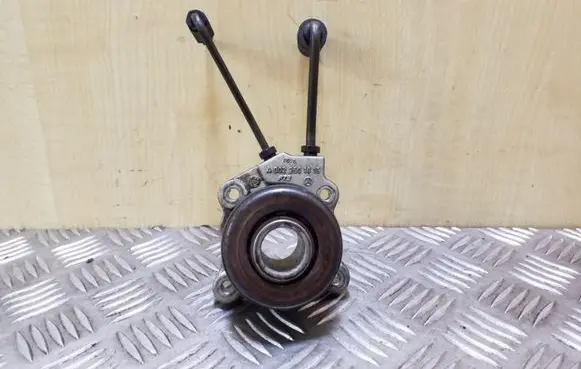 Mercedes-Benz A W168 Clutch release bearing slave cylinder A0022501815