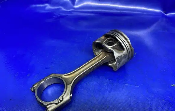 Suzuki Vitara (LY) Piston with connecting rod 9EIF SA0 ERR