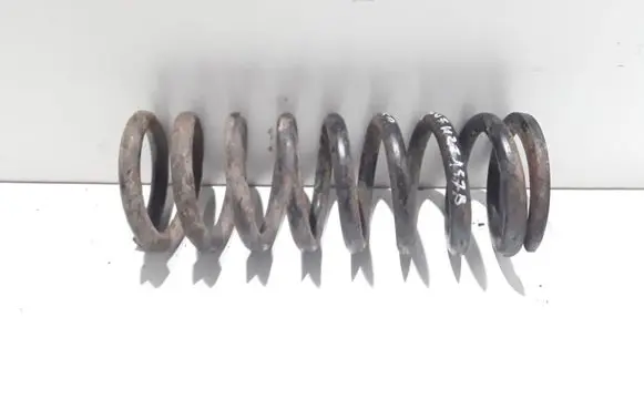 Jeep Grand Cherokee (WK) Front coil spring