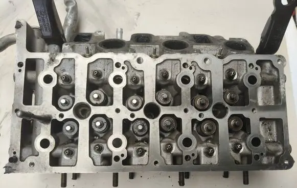 Audi Q7 4M Engine head 0594ap 059354gh