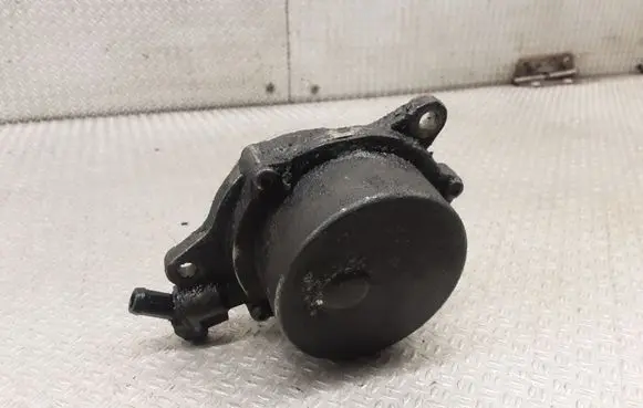 BMW 3 E46 Vacuum pump 72817601B D7787366C