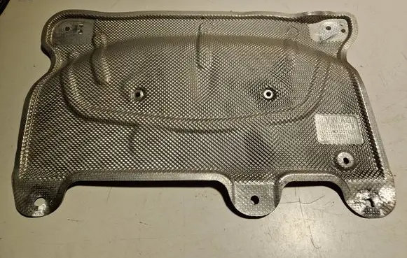 Volkswagen Taos Heat shield in engine bay 5Q0825611B