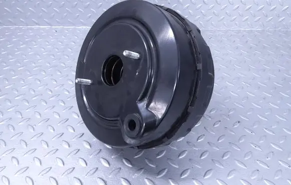 BMW 1 E81 E87 Brake booster 6785644 29678564401
