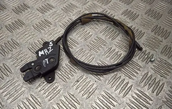 Mazda 5 Sliding door lock 