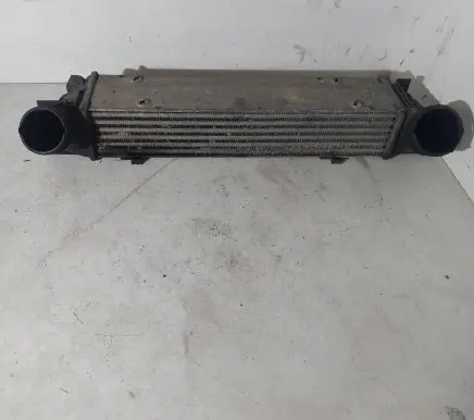 BMW 3 E90 E91 Intercooler radiator 779878802
