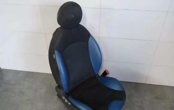 Front passenger seat
