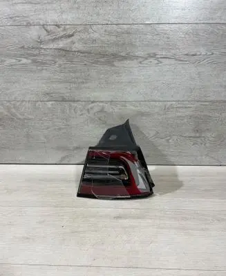 Tesla Model 3 Rear/tail lights 24529202 01534102
