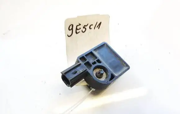 Tesla Model S Airbag deployment crash/impact sensor 100527400B