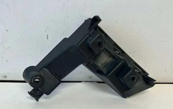Volvo V70 Rear bumper mounting bracket 30678650