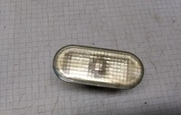 Volkswagen Bora Front fender indicator light 1J5949117