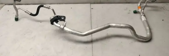 Ford Kuga II Air conditioning (A/C) pipe/hose 19A834