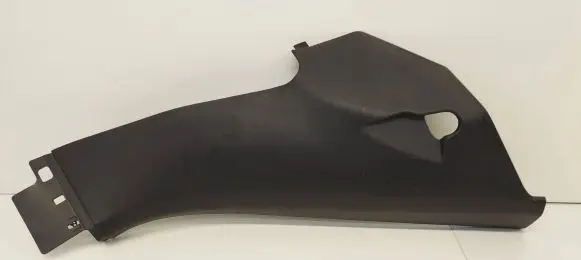 Porsche Cayenne (92A) (C) pillar trim 7P0867766D A053629