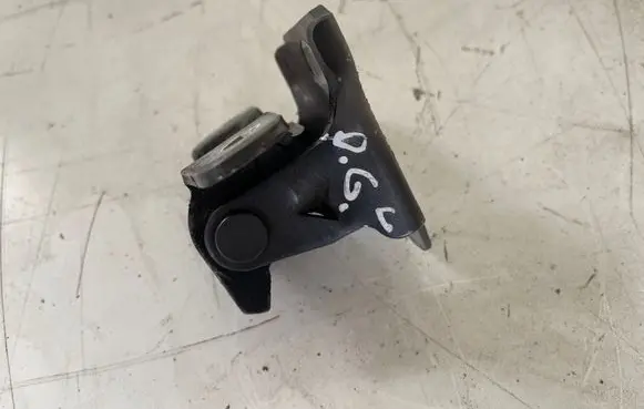 Rear door upper hinge