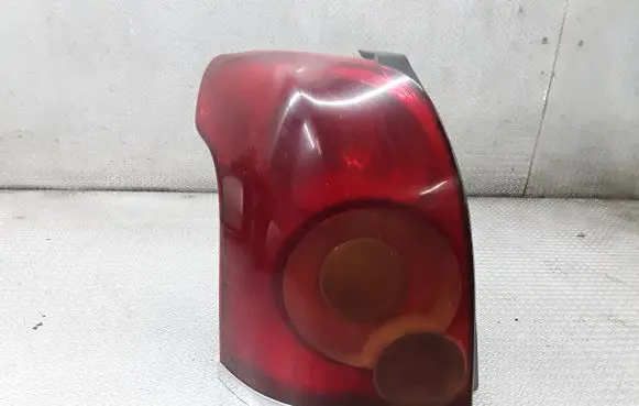 Toyota Avensis T250 Rear/tail lights