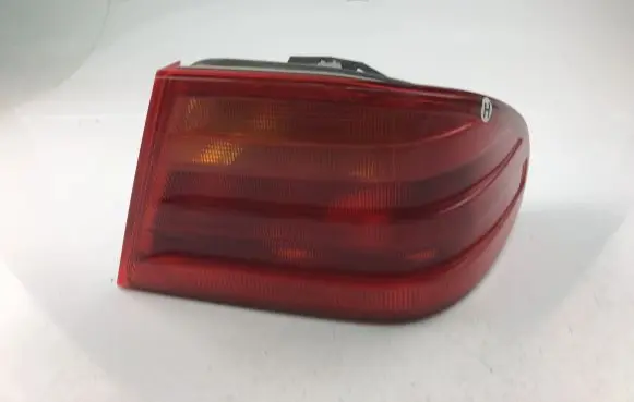 Mercedes-Benz E W210 Tailgate rear/tail lights A2108202264