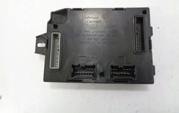 Renault Captur BSM Control unit 284B13555R