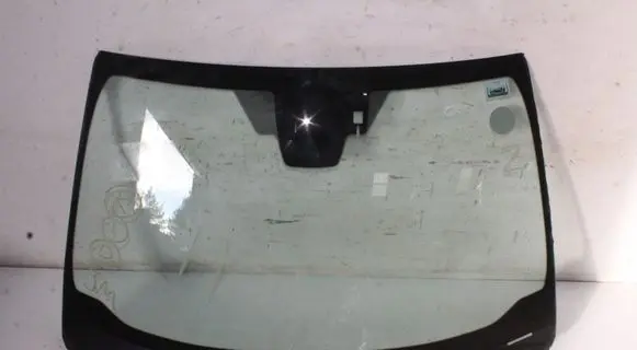 Lexus UX Front windscreen/windshield window 