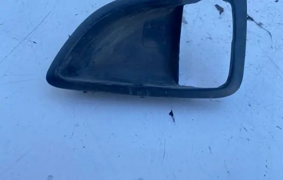 Hyundai ix35 Front door handle cover 826212S000