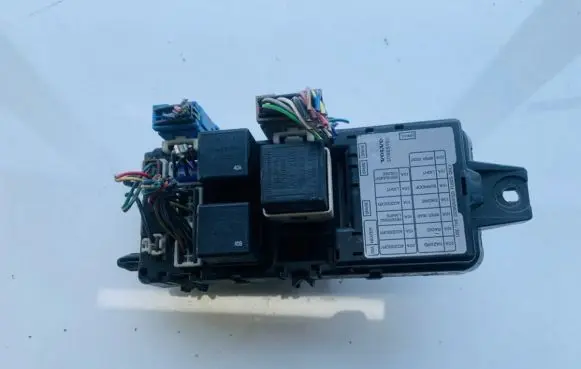 Volvo S40, V40 Fuse box set 30865169 0731982