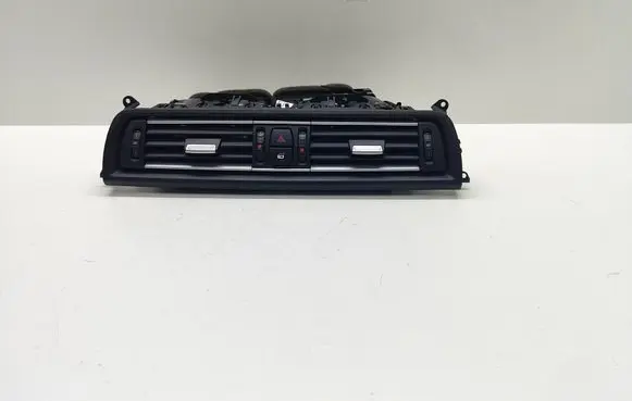 BMW 5 F10 F11 Dash center air vent grill 9166891 916689106 64229166891