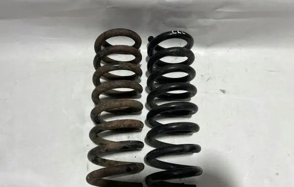 Mercedes-Benz SLC R172 Rear coil spring 2103243404