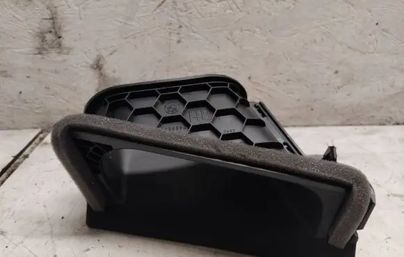 BMW i4 Other interior part 242251