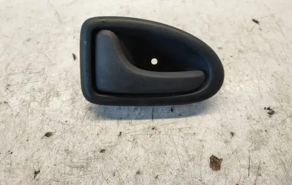 Opel Vivaro Front door interior handle 7700428887 96012221 9052300