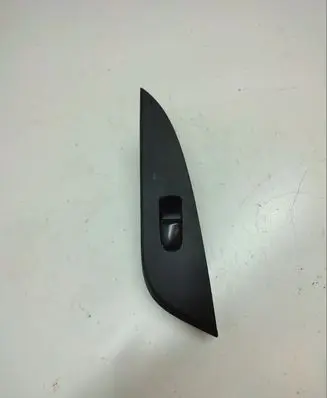 Nissan Pulsar Electric window control switch 82960