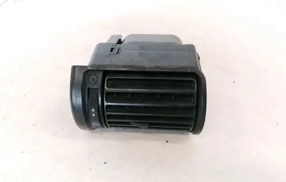 Audi A4 S4 B5 8D Dash center air vent grill 8D1820901