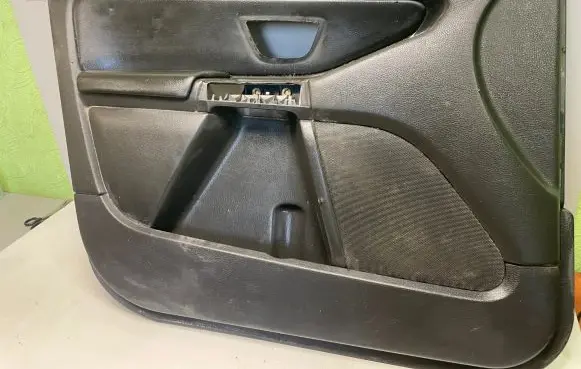 Volvo XC90 Front door card panel trim 39986073