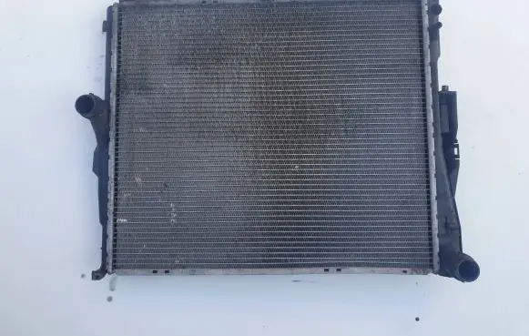 Coolant radiator