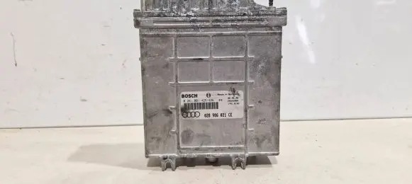 Audi A4 S4 B5 8D Engine control unit/module 028906021CE 28SA2886 0281001425