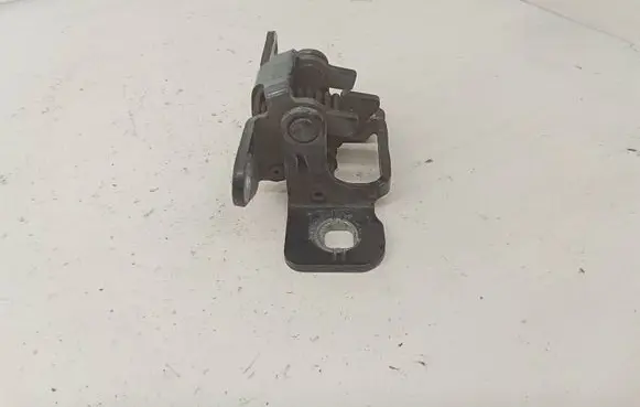 Chrysler 300 - 300C Rear door upper hinge