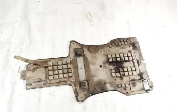 Audi Q7 4L Engine splash shield/under tray 7l8825225 7l8.825.225