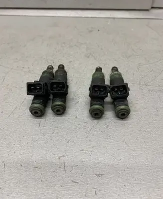Ford Fiesta Fuel injectors set 2109P10701 2109P10711 2109P10591