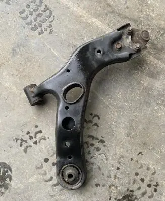 Toyota RAV 4 (XA30) Front control arm
