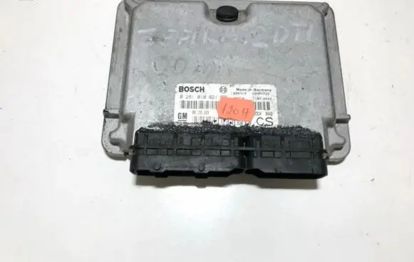 Opel Zafira A Engine control unit/module 0281010021 09133269