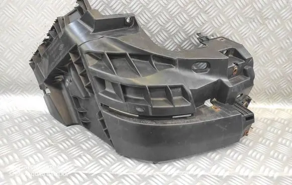 Opel Vivaro Front bumper mounting bracket 620340101R 93856002