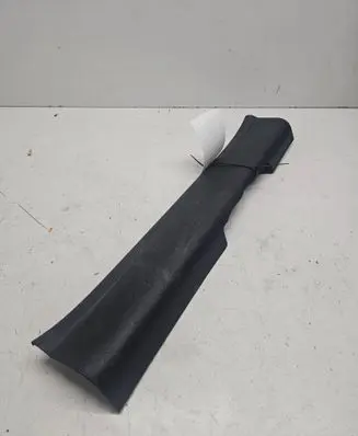 Front sill trim cover