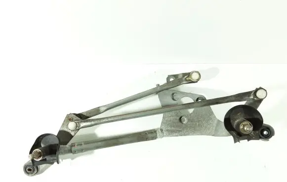 Toyota Yaris Front wiper linkage 