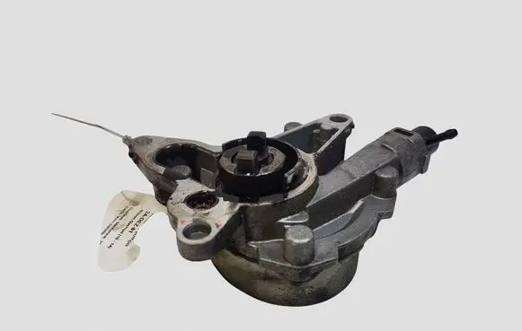 Nissan Qashqai Vacuum pump 146503760R 0191996