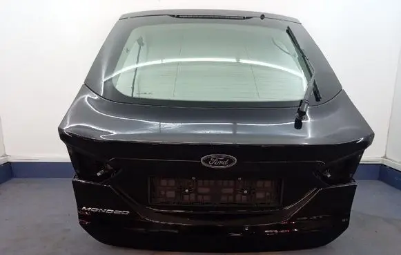 Ford Mondeo MK I Tailgate/trunk/boot lid 