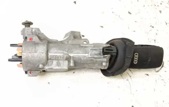Audi A4 S4 B6 8E 8H Ignition lock 4B0905851C