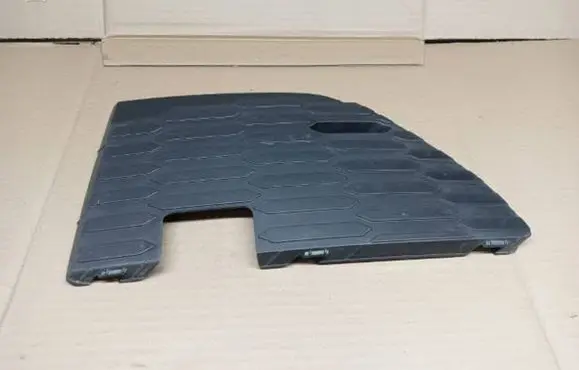 Audi Q7 4L Front grill 4M0807152G